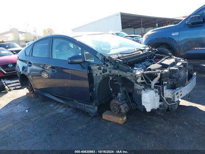 TOYOTA PRIUS 2011