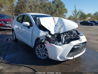 TOYOTA YARIS IA 2017