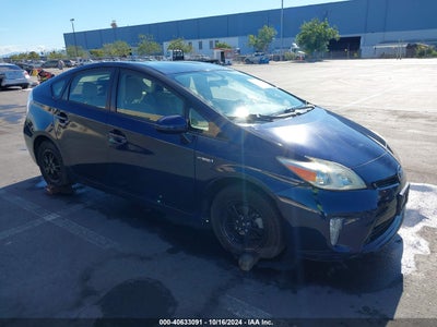 TOYOTA PRIUS 2015