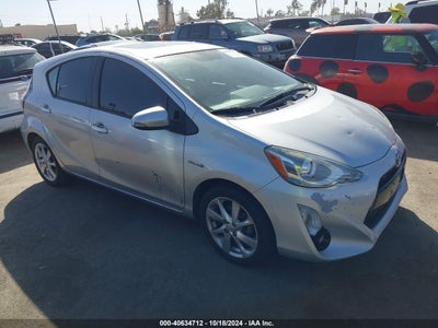 TOYOTA PRIUS C 2015