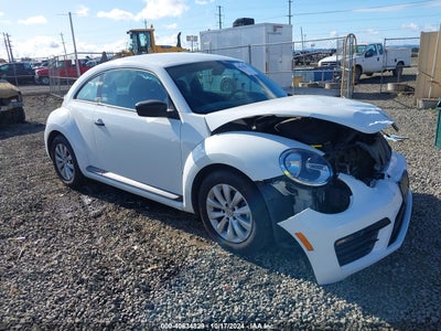 VOLKSWAGEN BEETLE 2018