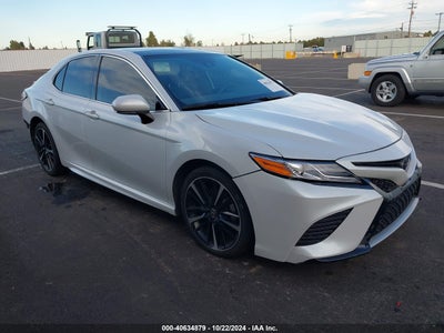 TOYOTA CAMRY 2020
