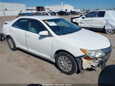 TOYOTA CAMRY 2012
