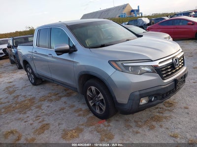 HONDA RIDGELINE 2017