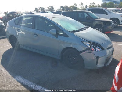 TOYOTA PRIUS 2012