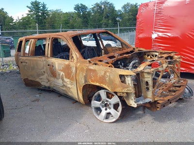 CHEVROLET SUBURBAN 2016
