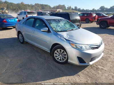 TOYOTA CAMRY 2014