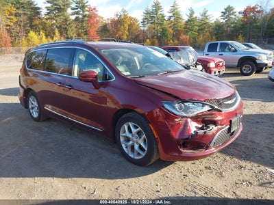 CHRYSLER PACIFICA 2018