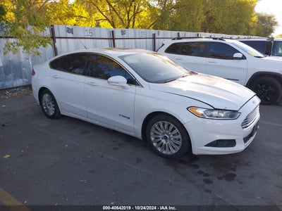 FORD FUSION HYBRID 2015