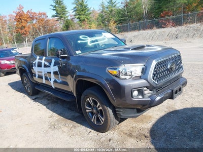 TOYOTA TACOMA 2019