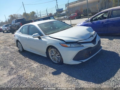 TOYOTA CAMRY 2019