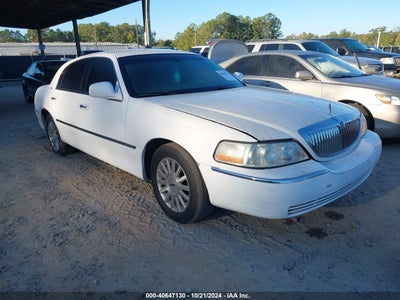 LINCOLN TOWN CAR 2004