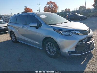 TOYOTA SIENNA 2021