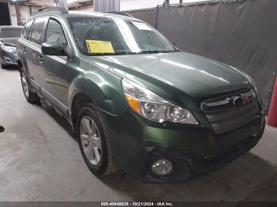SUBARU OUTBACK 2013