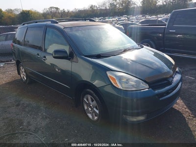 TOYOTA SIENNA 2004