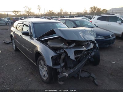 DODGE MAGNUM 2005
