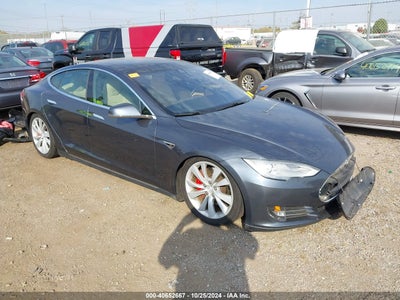 TESLA MODEL S 2015