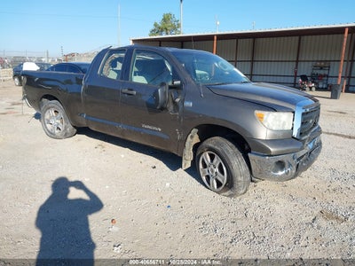 TOYOTA TUNDRA 2010