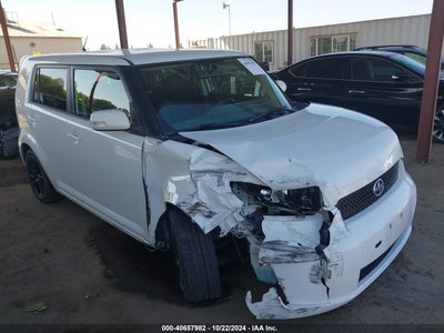 SCION XB 2010