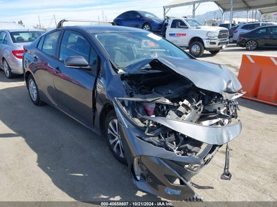 TOYOTA PRIUS PRIME 2022