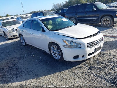 NISSAN MAXIMA 2010