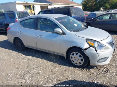 NISSAN VERSA 2015