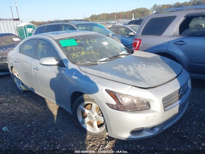 NISSAN MAXIMA 2012