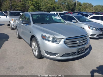 FORD TAURUS 2017