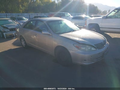 TOYOTA CAMRY 2004