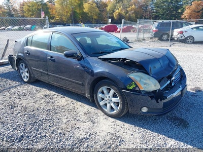 NISSAN MAXIMA 2004