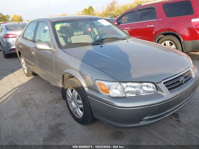 TOYOTA CAMRY 2001