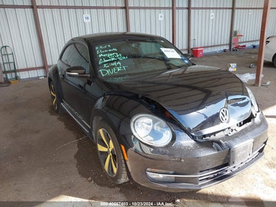 VOLKSWAGEN BEETLE 2012