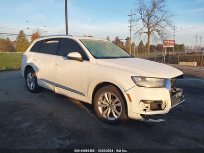 AUDI Q7 2019