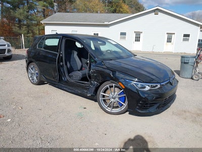 VOLKSWAGEN GOLF R 2024