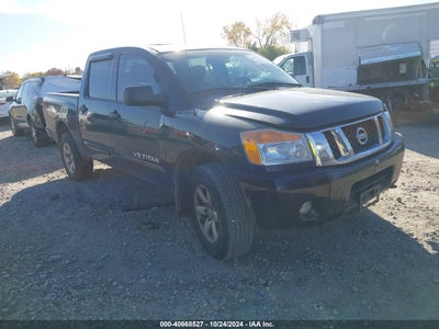 NISSAN TITAN 2010