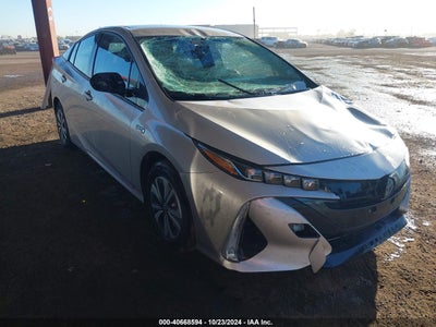 TOYOTA PRIUS PRIME 2017