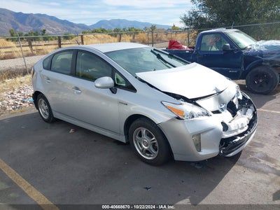 TOYOTA PRIUS 2012