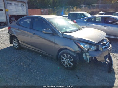 HYUNDAI ACCENT 2013