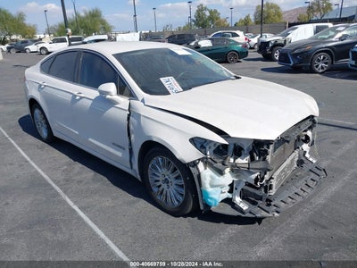 FORD FUSION HYBRID 2015