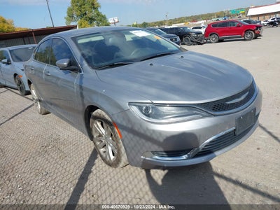 CHRYSLER 200 2015