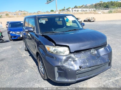 SCION XB 2012