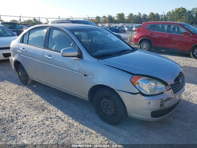 HYUNDAI ACCENT 2011