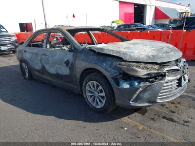 TOYOTA CAMRY 2017