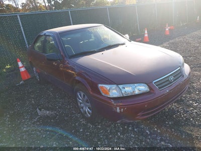 TOYOTA CAMRY 2001