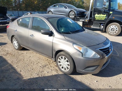 NISSAN VERSA 2015
