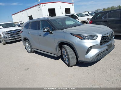TOYOTA HIGHLANDER 2020