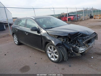 VOLVO V60 2016
