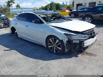NISSAN MAXIMA 2017