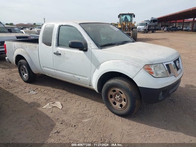 NISSAN FRONTIER 2016