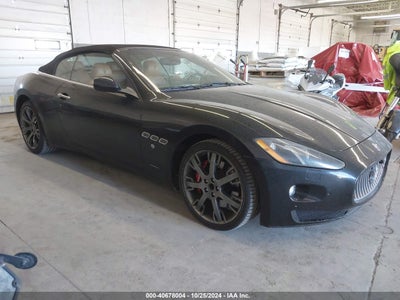 MASERATI GRANTURISMO 2015